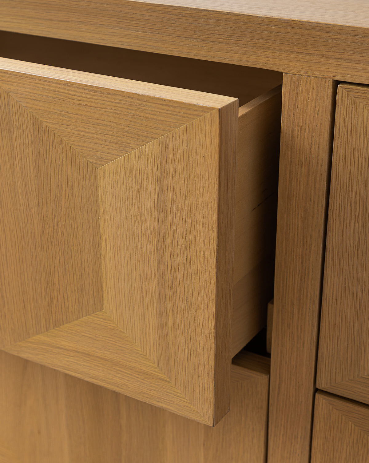 Beacon 6-Drawer Dresser