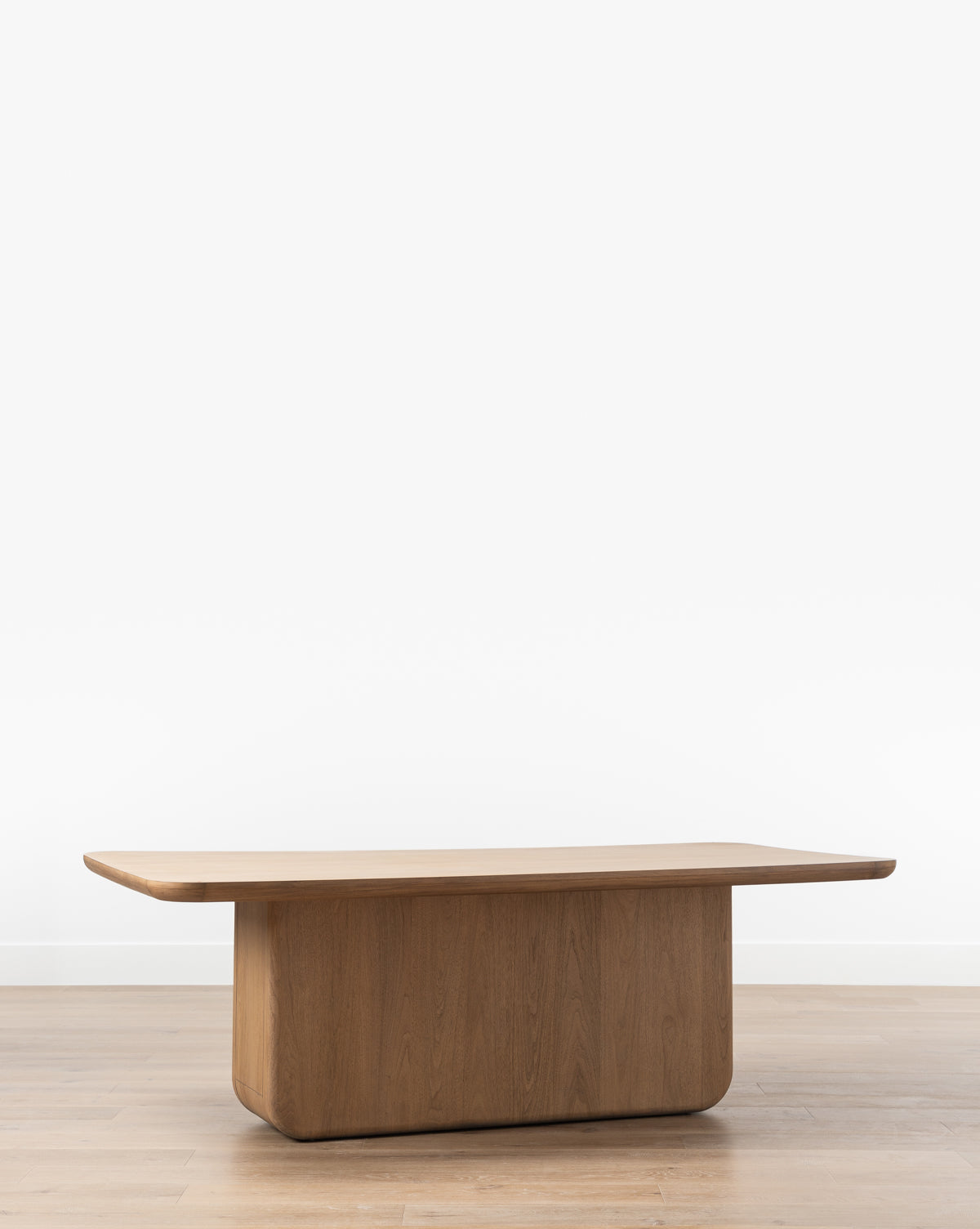 Cheswick Dining Table