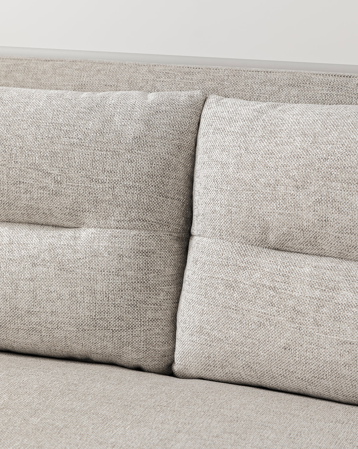 Commodore Settee 68"