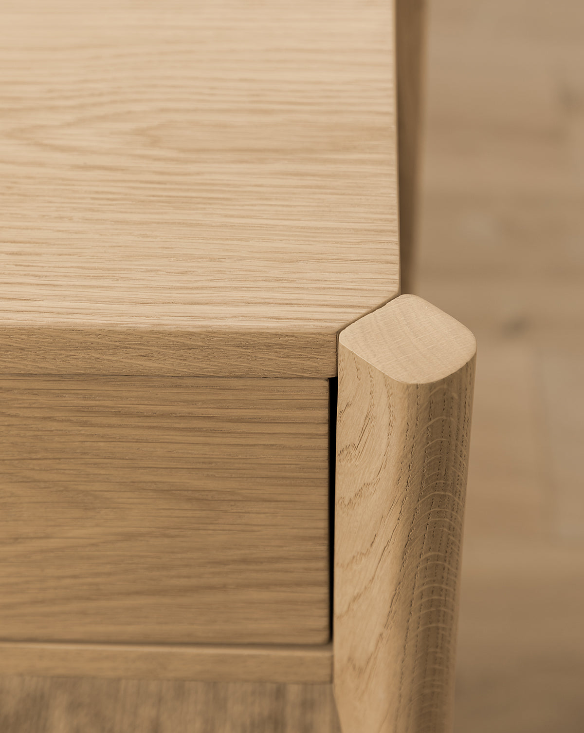 Dana 2-Drawer Console