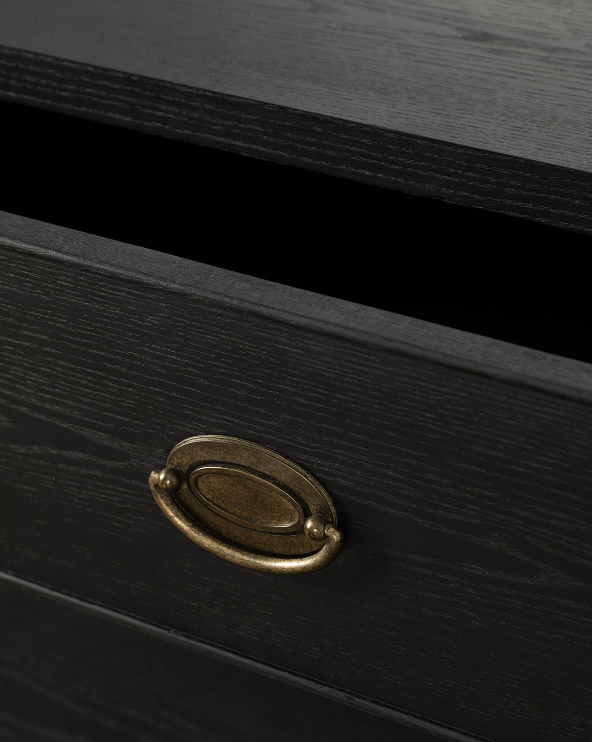 Edward Nightstand