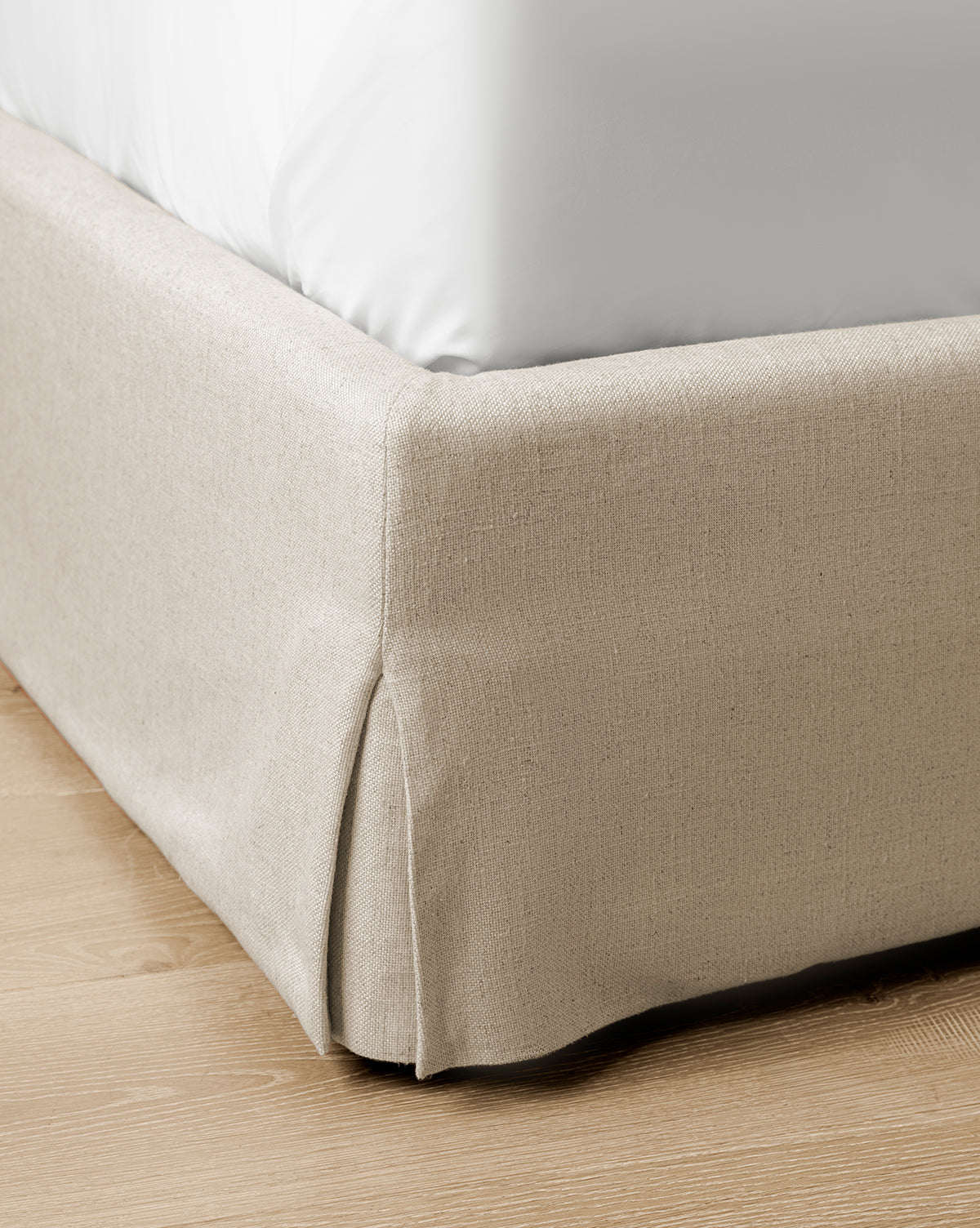 Henrietta Bed (Ready to Ship)