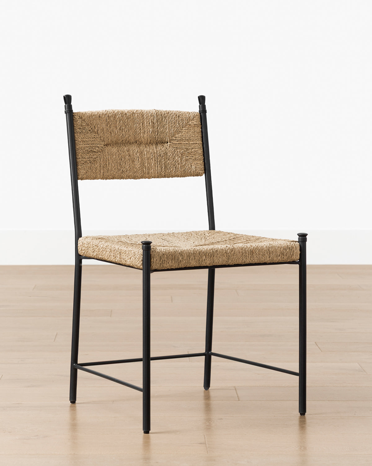 Peregrine Chair