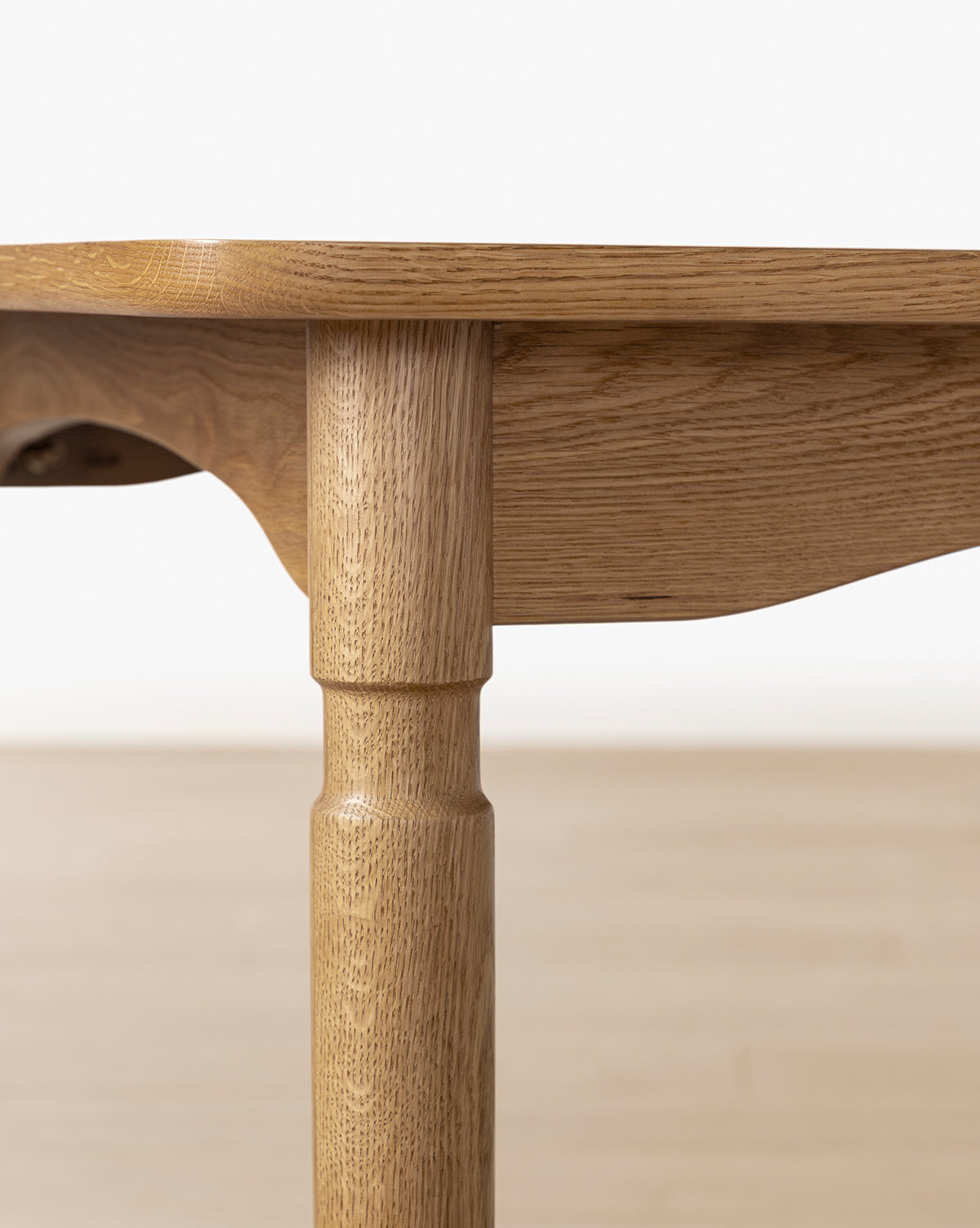 Phipps Dining Table