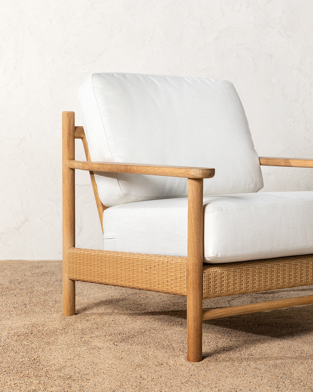 Simeon Outdoor Lounge Chair