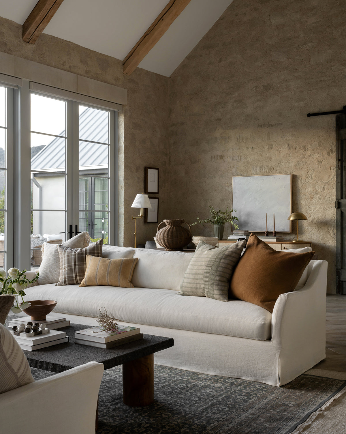 Wilhelmina Classic Slipcover Sofa (85"-110")