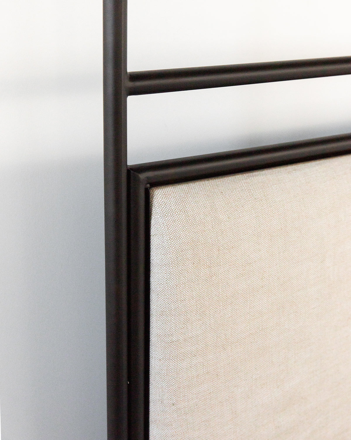 Sutherland Canopy Bed