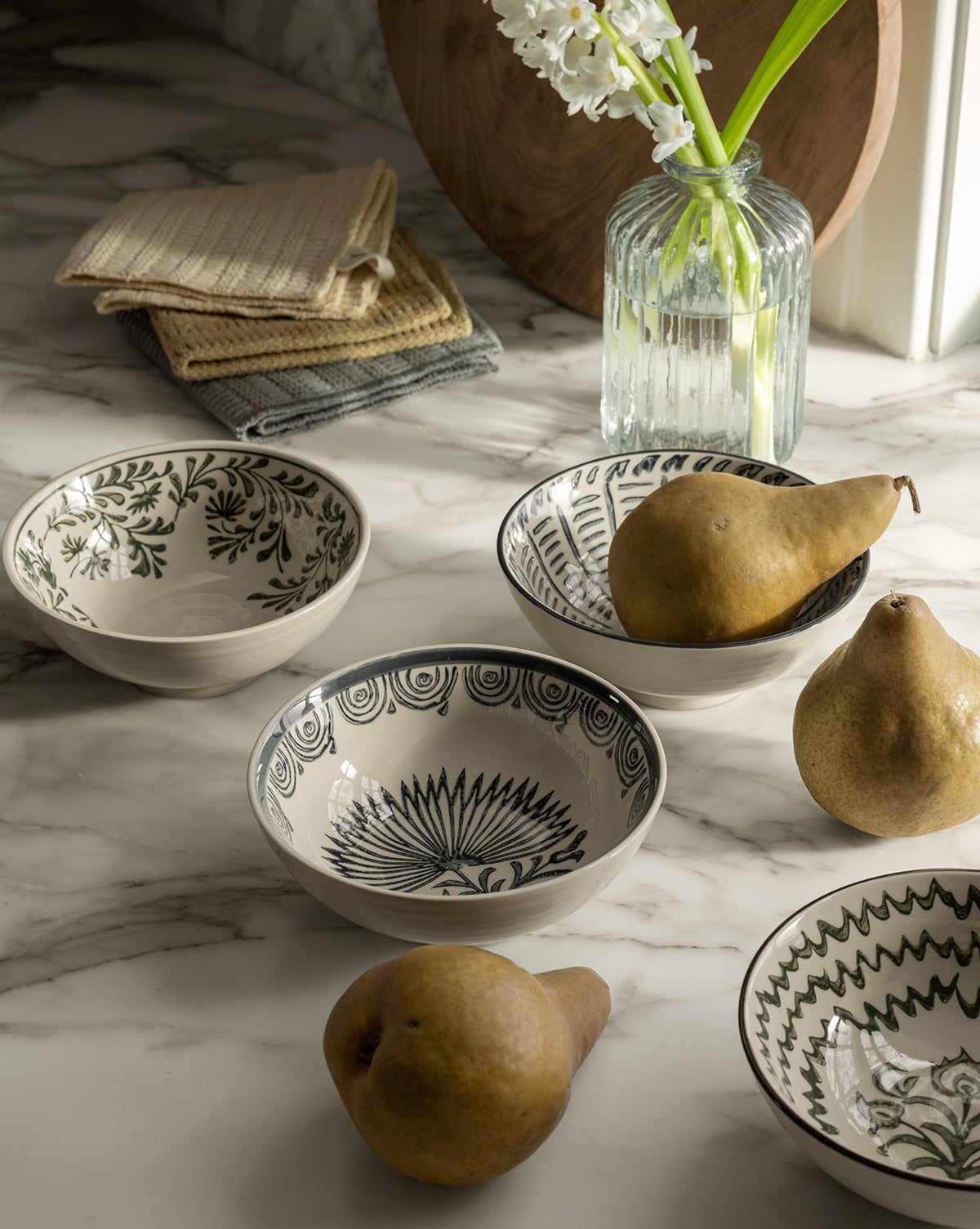 Mattia Hand-Painted Bowl